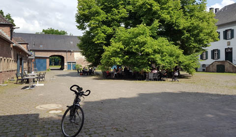 Portal Gut Leidenhausen, Köln-Porz